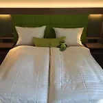 Witte-koenig 4*