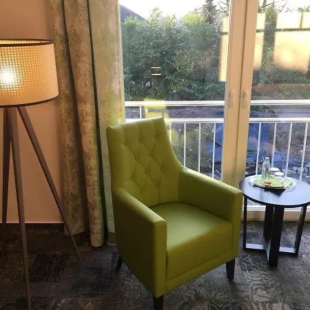 Witte-koenig 4*